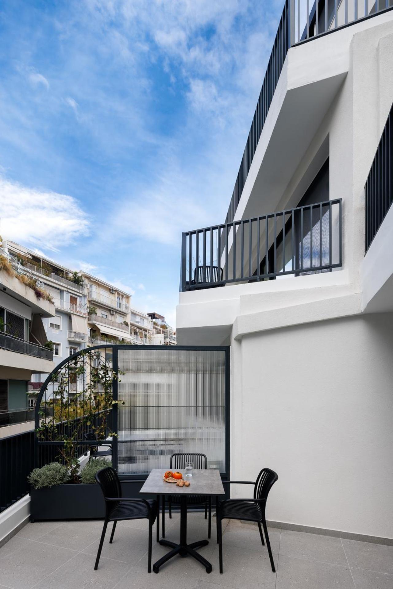 More By Zoia Living Αθήνα Εξωτερικό φωτογραφία